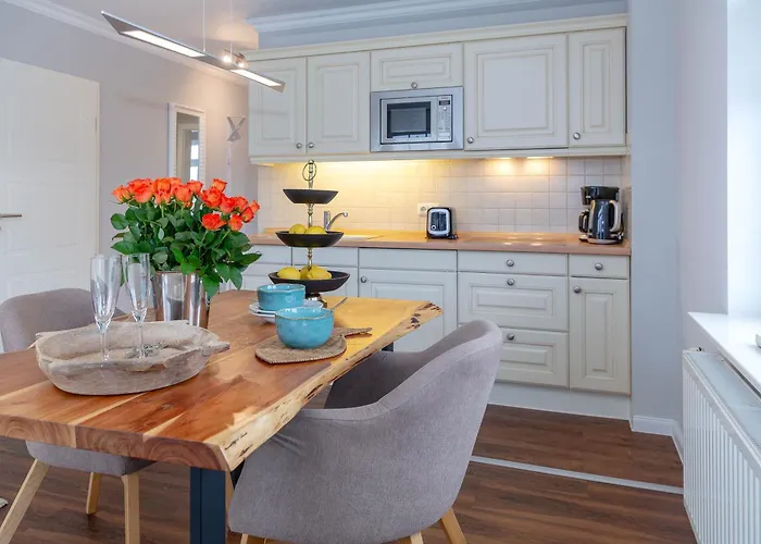 Strandlaeufer A4 * Wenningstedt-Braderup (Sylt)
